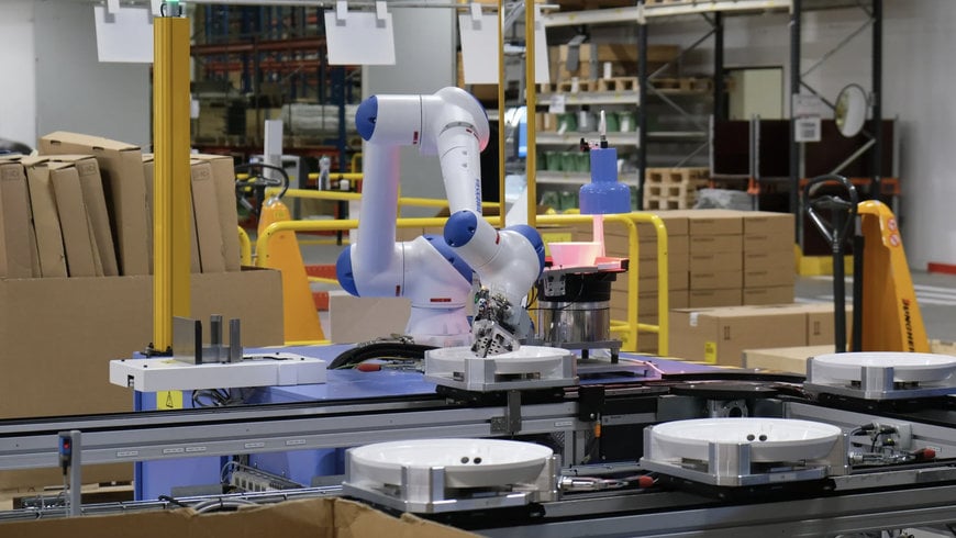 KOLLABORATIVE MONTAGEANWENDUNG MIT DREI MOTOMAN HC10DTP - SCHWEDISCHER LEUCHTENHERSTELLER SETZT AUF COBOTS VON YASKAWA